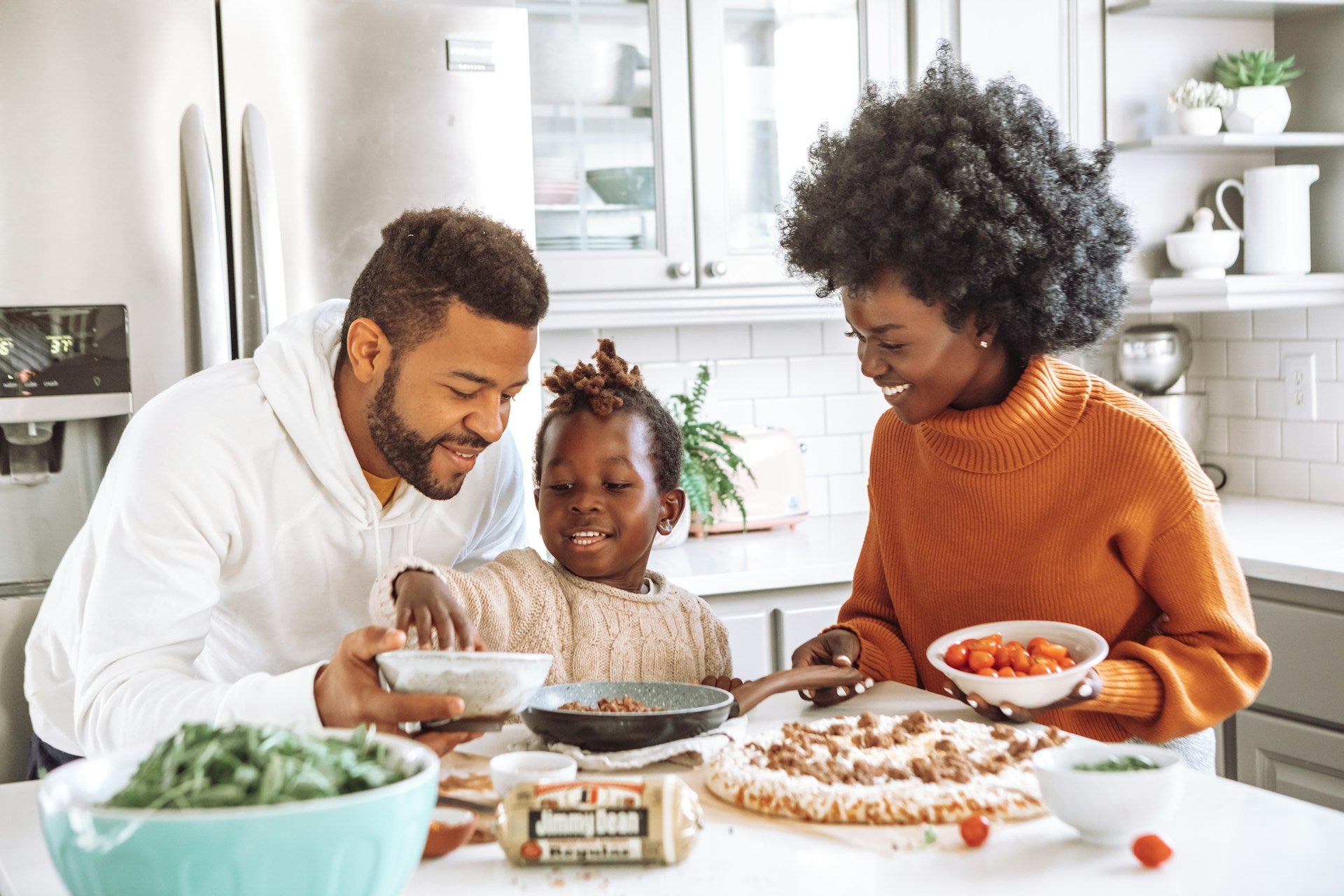 budget-friendly family meal planning resources for large families